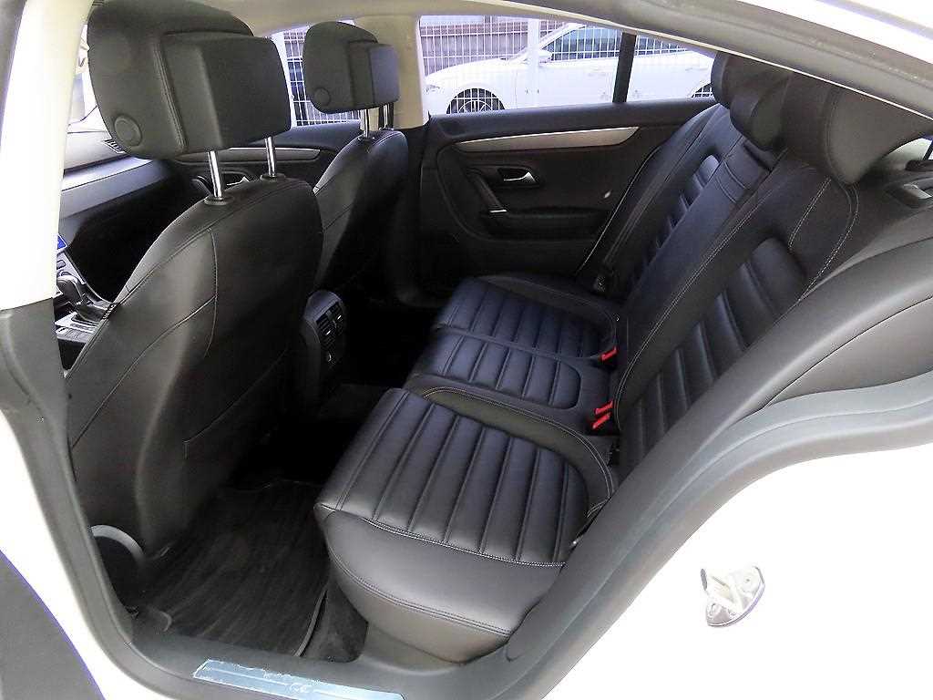 Volkswagen CC - Vista 6