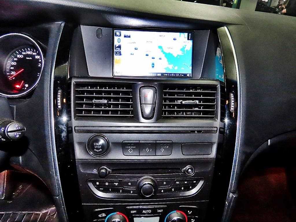 SAMSUNG SM7 - Vista 11