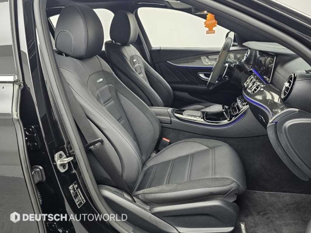 Mercedes Benz E class - Vista 10