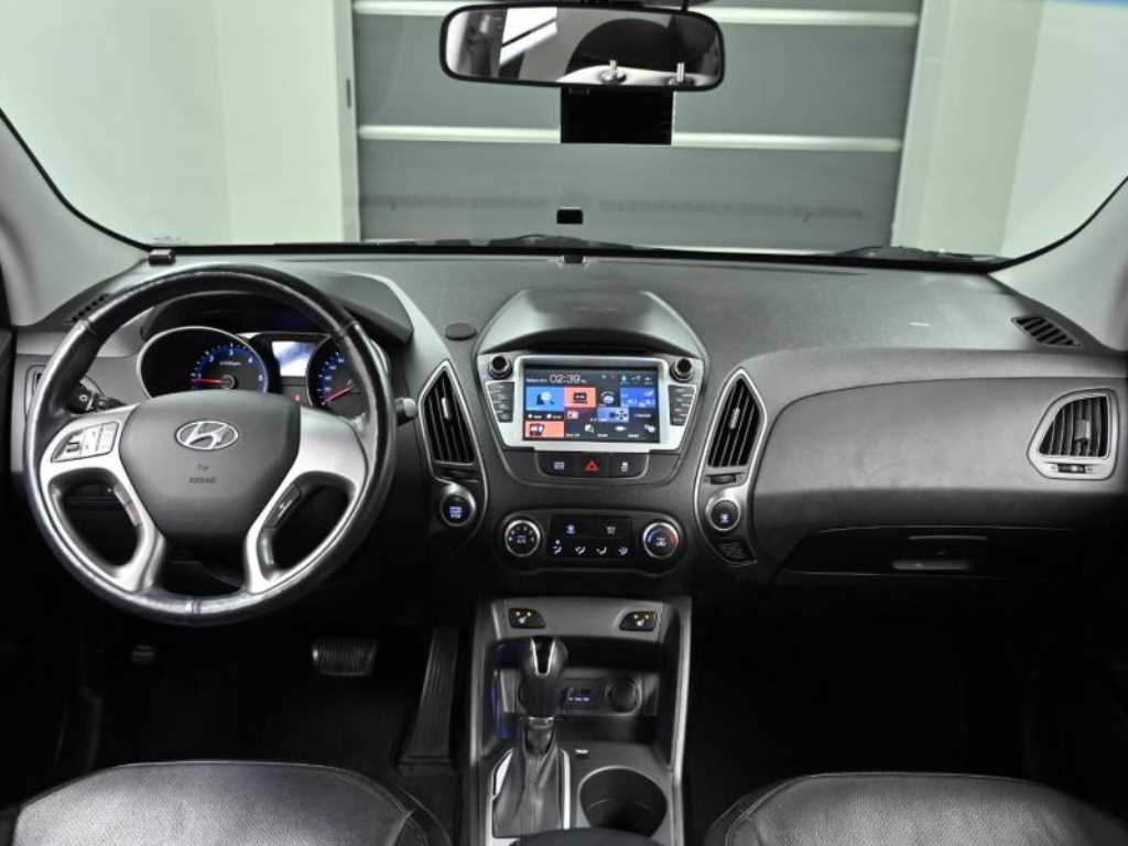 HYUNDAI Tucson - Vista 7
