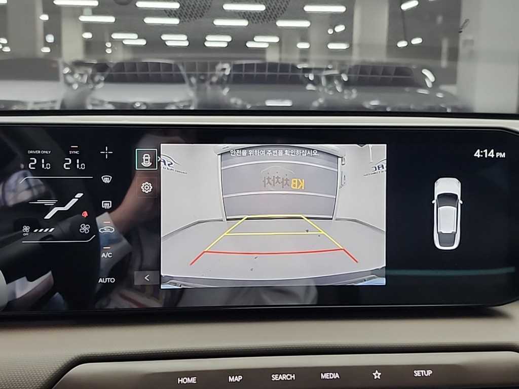 KIA EV4 2026 Blanco - Importación desde Corea - HF Imports Iquique - Foto 17