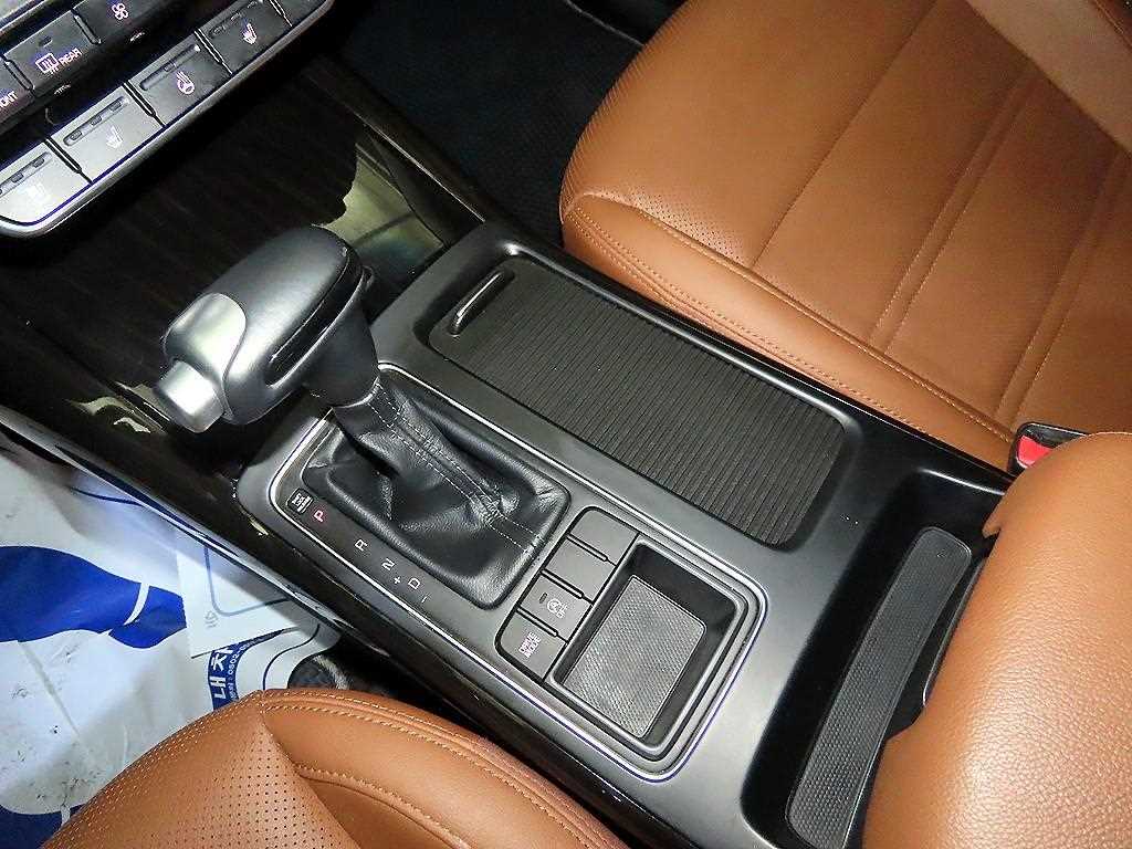 KIA Sorento - Vista 12