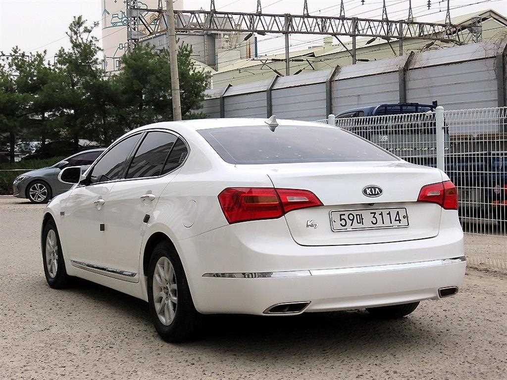 KIA K7 - Vista 3