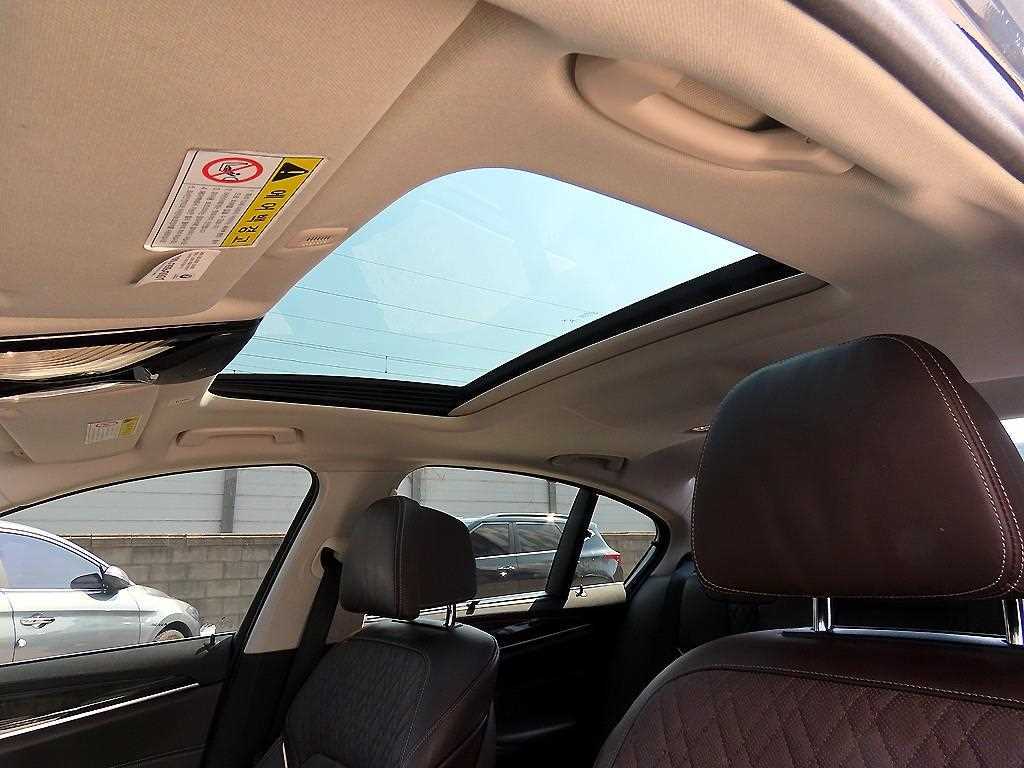 BMW 5 Series 2018 Gris - Importación desde Corea - HF Imports Iquique - Foto 17