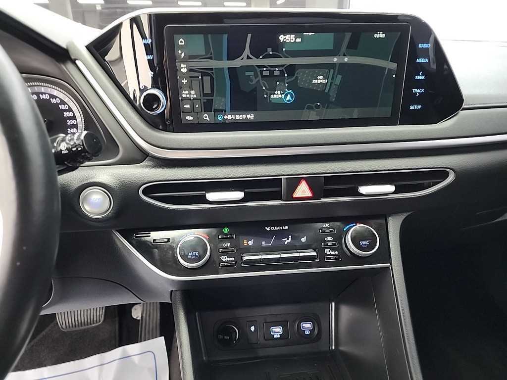 HYUNDAI Sonata - Vista 10