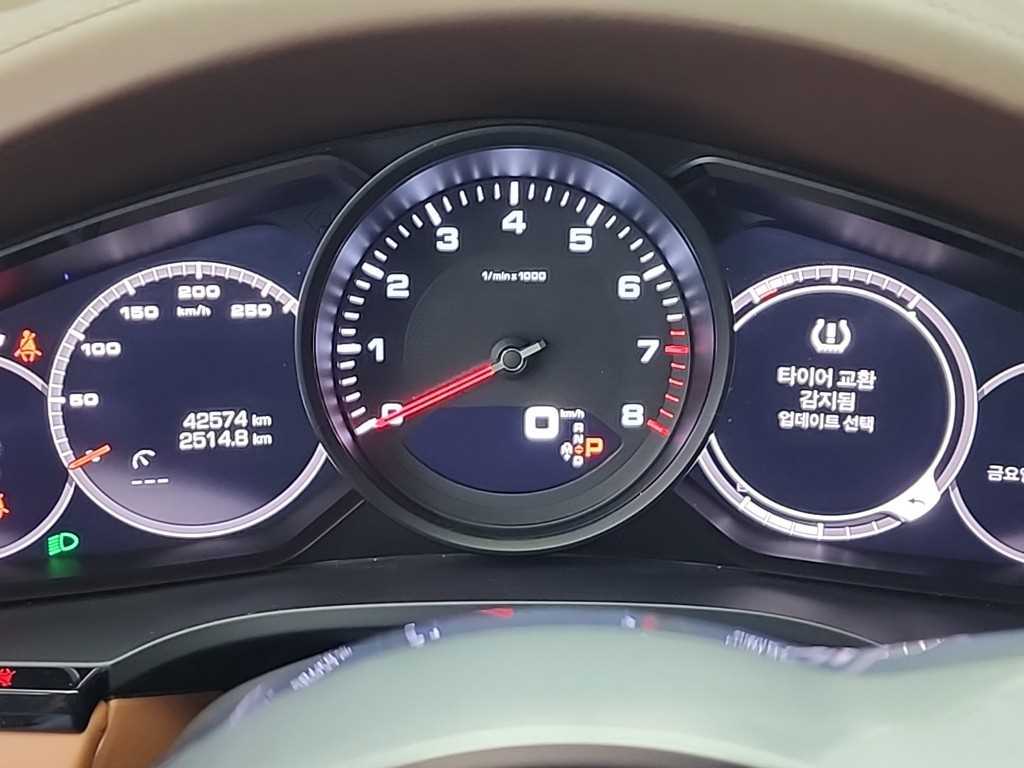 Porsche Cayenne - Vista 6