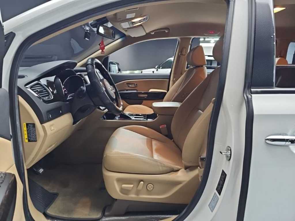 KIA Carnival 2019 Blanco - Importación desde Corea - HF Imports Iquique - Foto 14