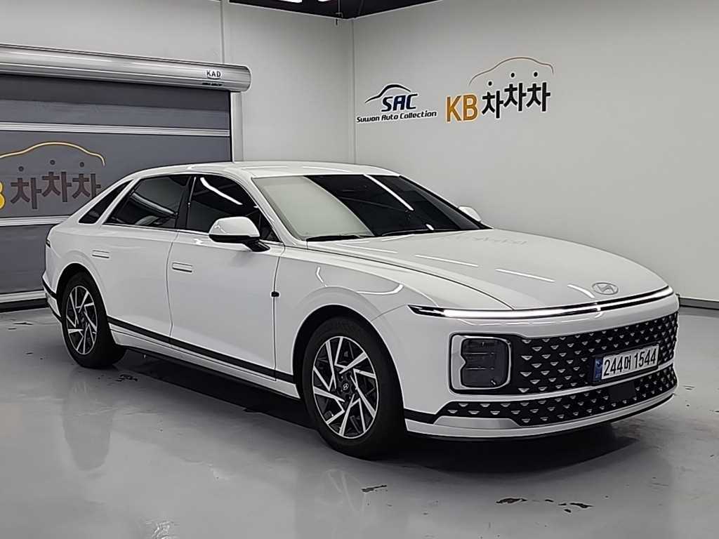 HYUNDAI Grandeur - Vista 4