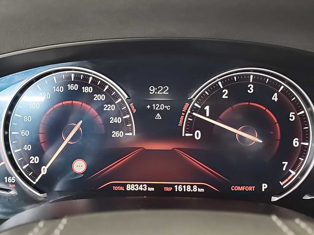 BMW 5 Series - Vista 6