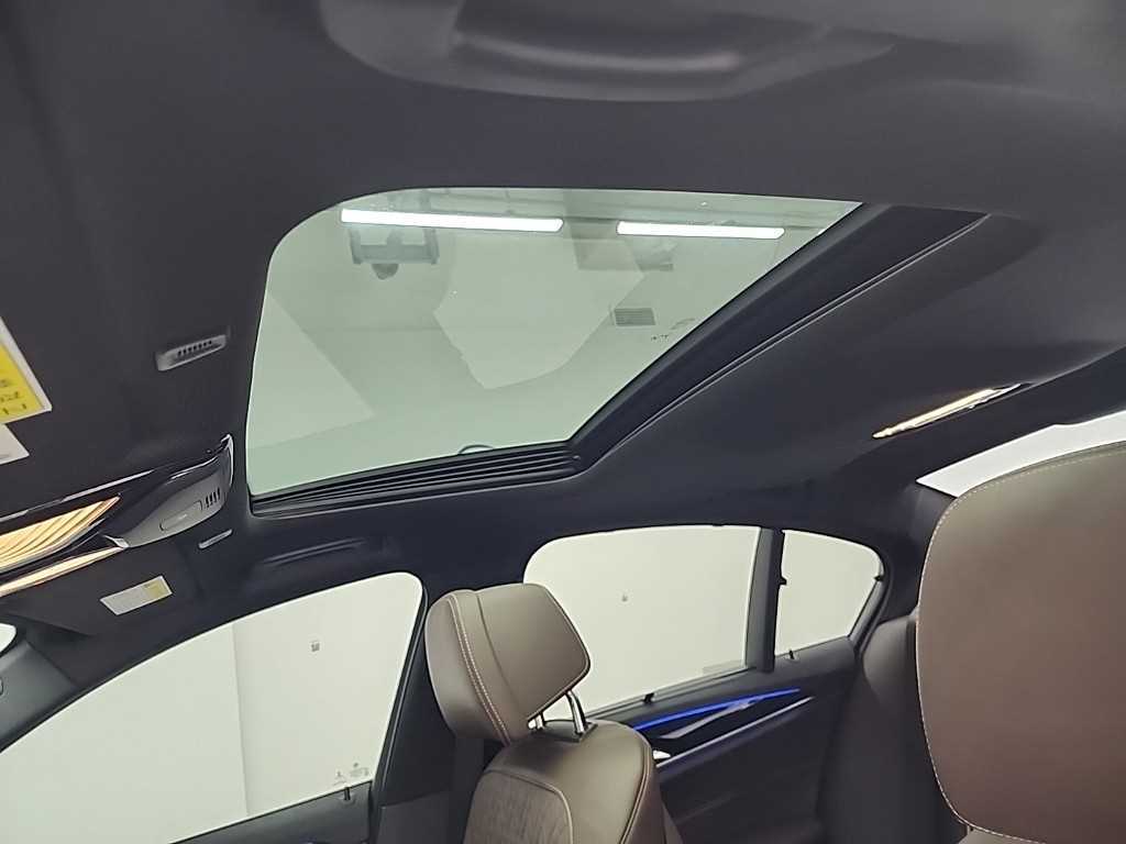 BMW 5 Series 2018 Blanco - Importación desde Corea - HF Imports Iquique - Foto 14