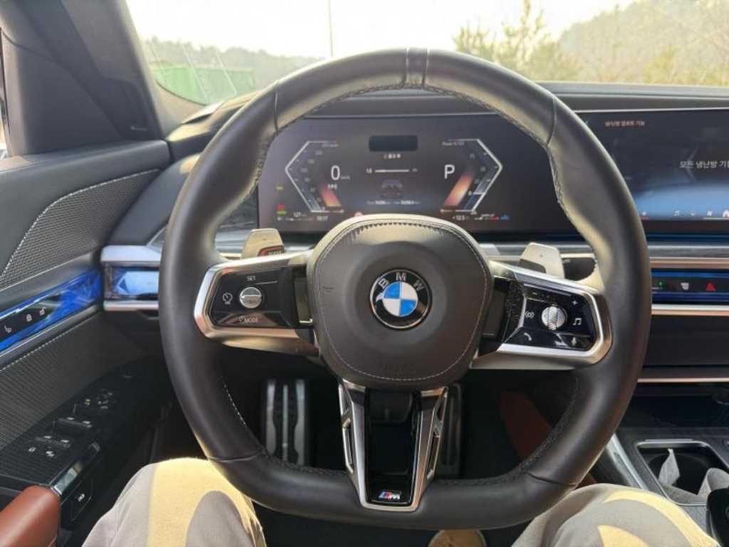 BMW 7 Series 2024 Negro - Importación desde Corea - HF Imports Iquique - Foto 14