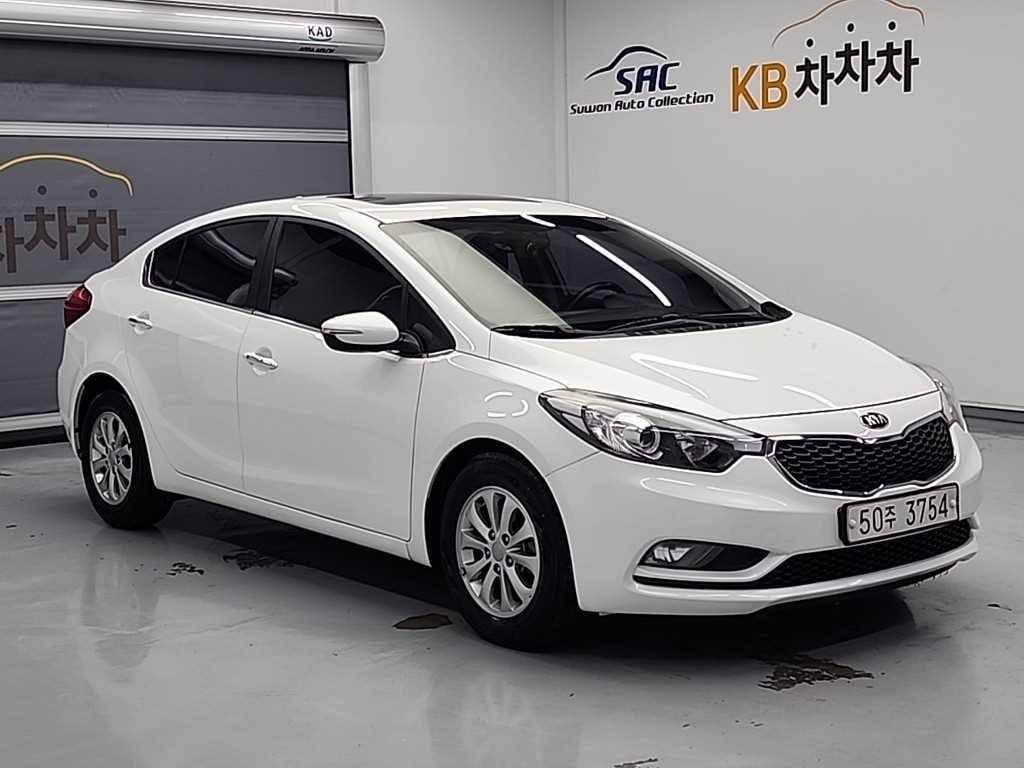 KIA K3 - Vista 4