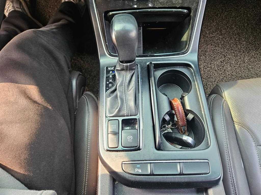 HYUNDAI Grandeur - Vista 8