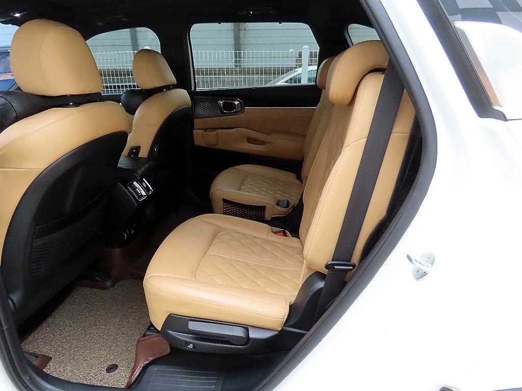 KIA Sorento - Vista 6