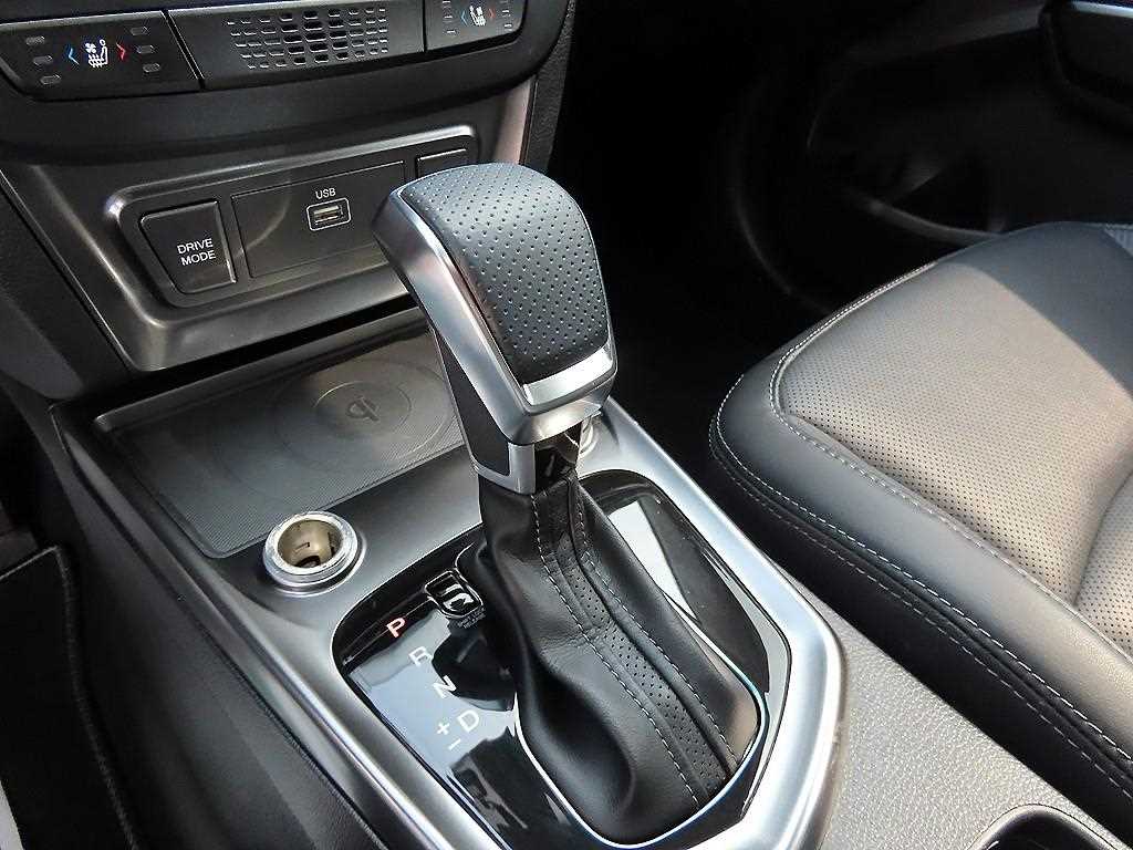 Ssangyong Tivoli - Vista 11