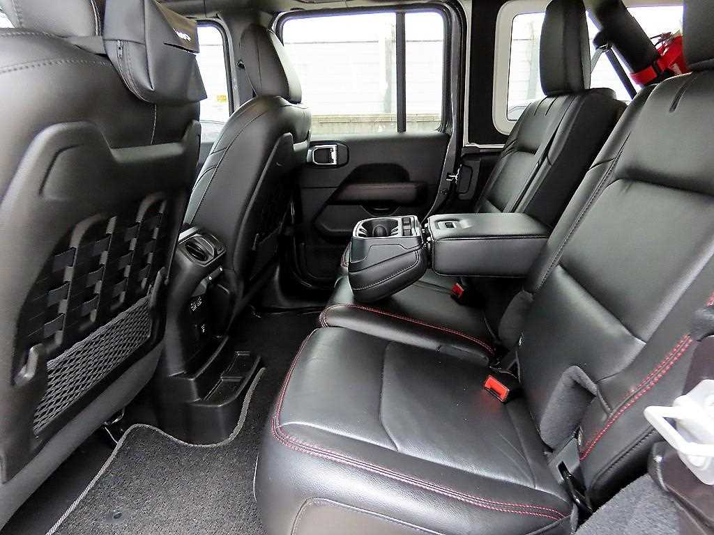 Jeep Wrangler - Vista 6