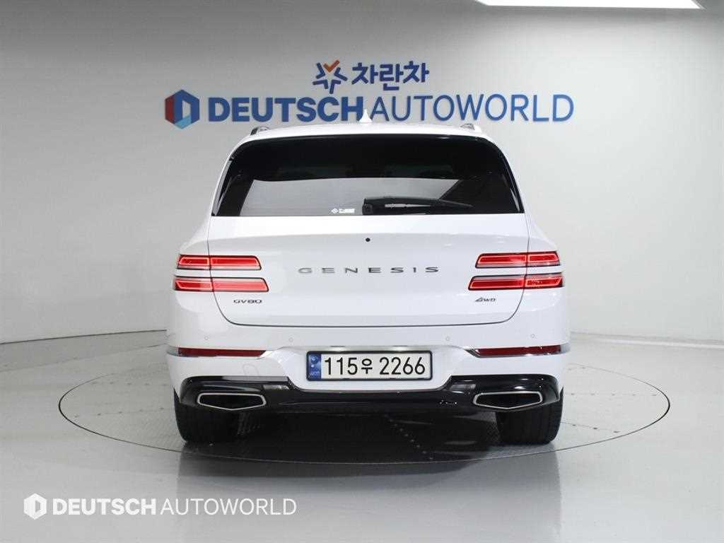 Genesis GV80 - Vista 4