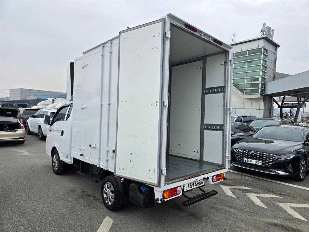 Small Truck Normal Box(High Deck) - Vista 9