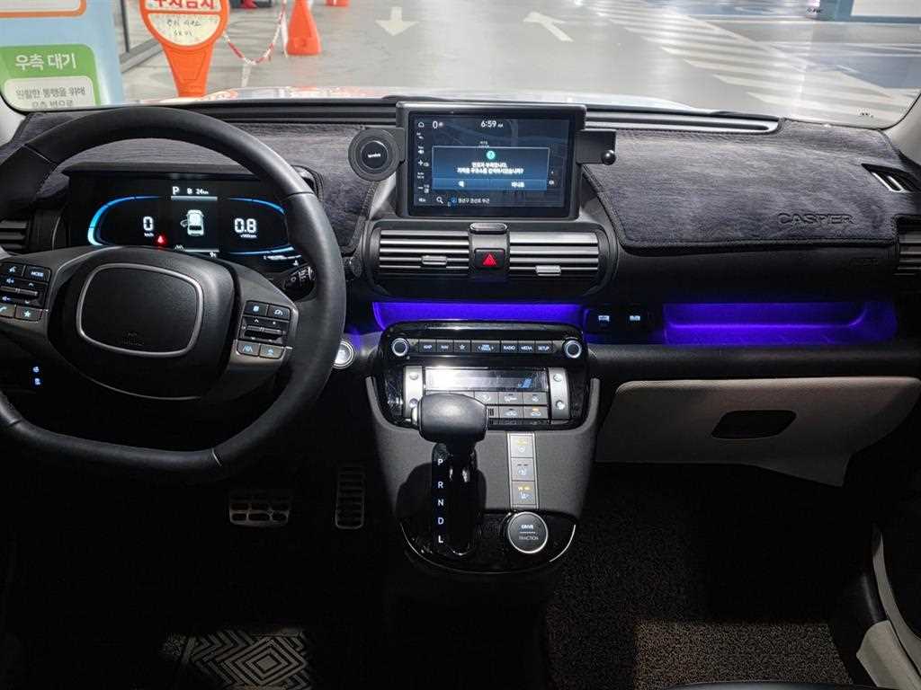 HYUNDAI Casper - Vista 8