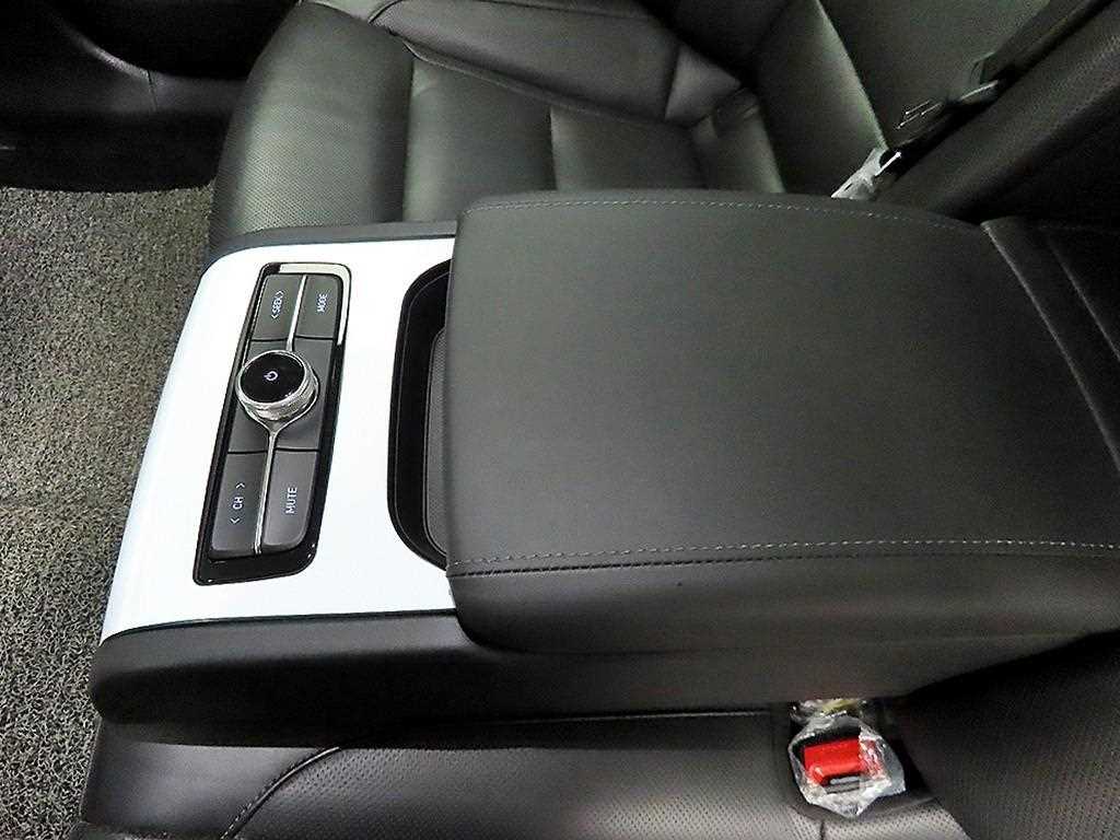 HYUNDAI Grandeur 2021 Negro - Importación desde Corea - HF Imports Iquique - Foto 17