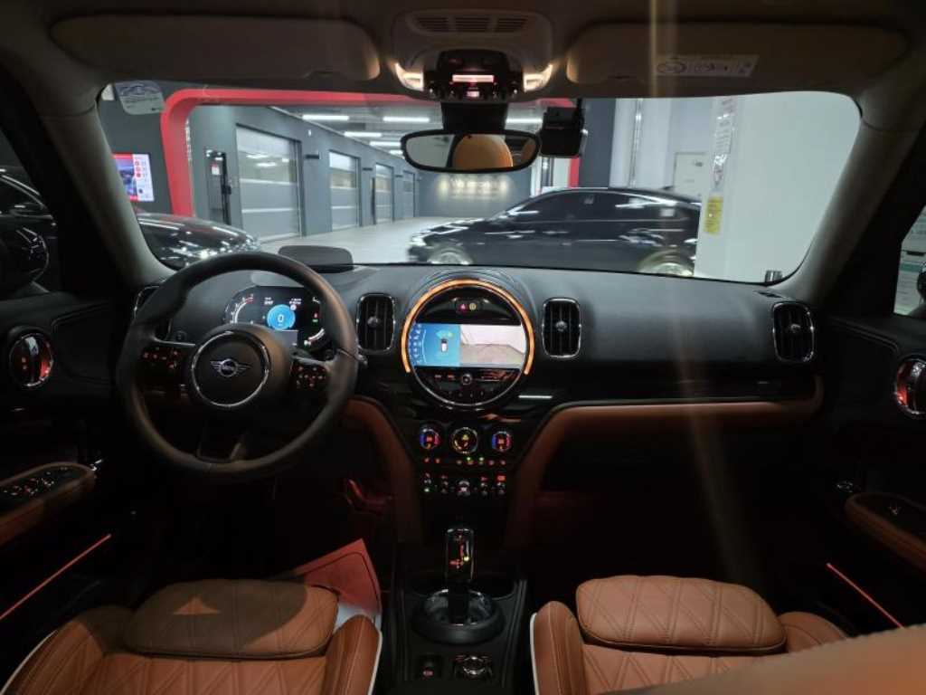 Mini Countryman - Vista 8