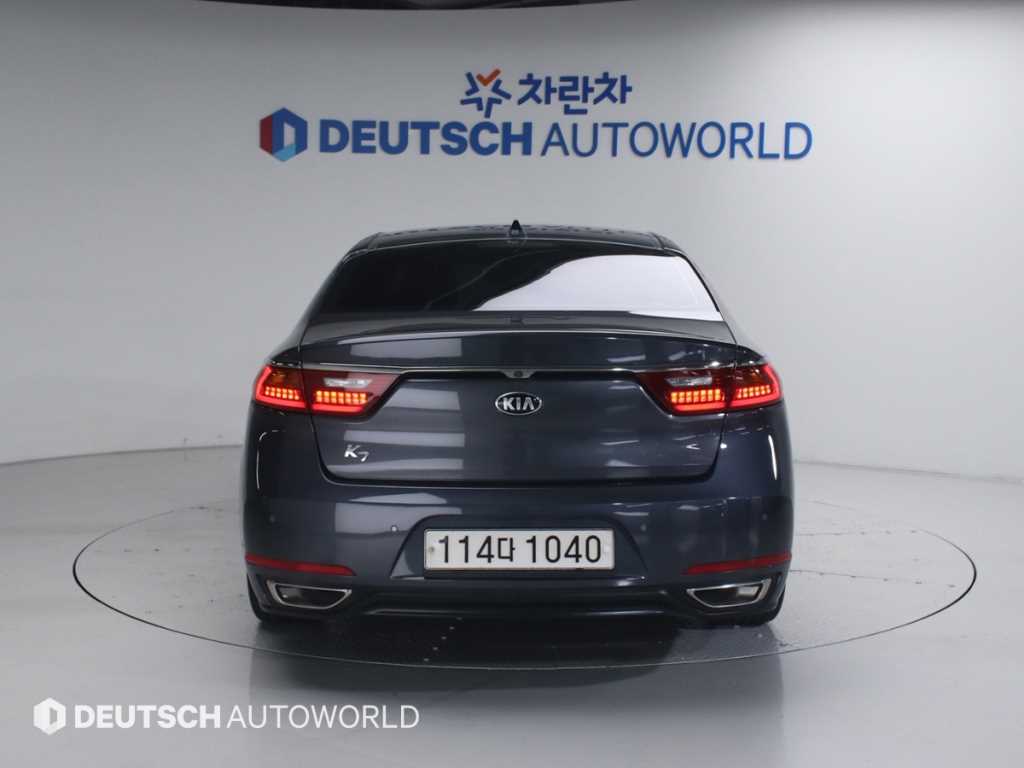 KIA K7 - Vista 4