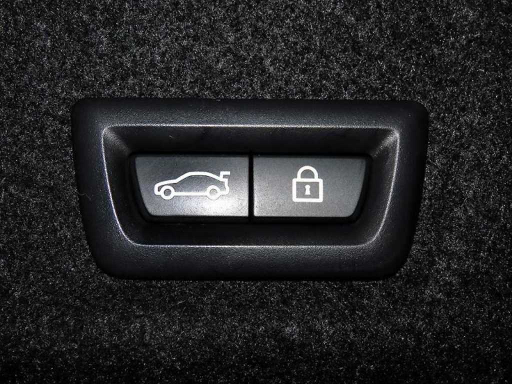 BMW 3 series 2021 Gris - Importación desde Corea - HF Imports Iquique - Foto 17