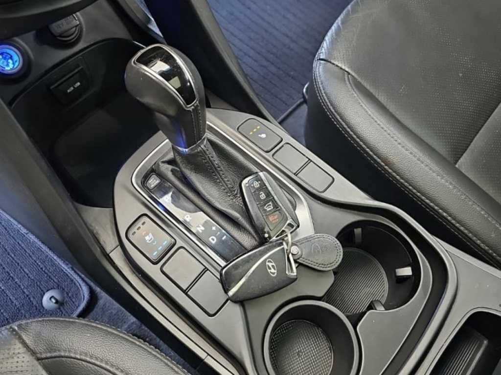 HYUNDAI Santa Fe - Vista 12
