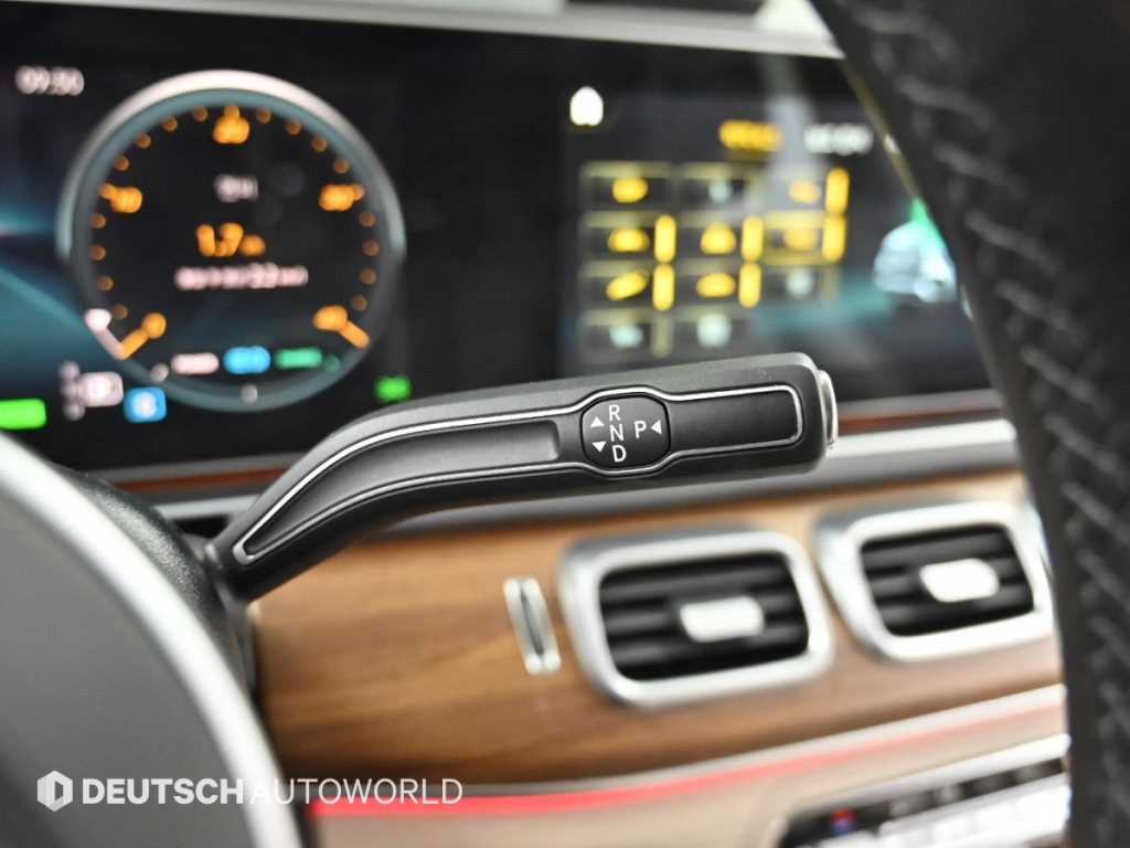 Mercedes Benz GLE Class - Vista 9