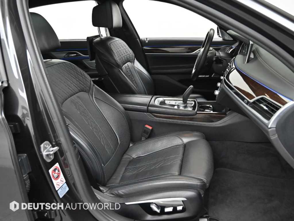 BMW 7 Series - Vista 10