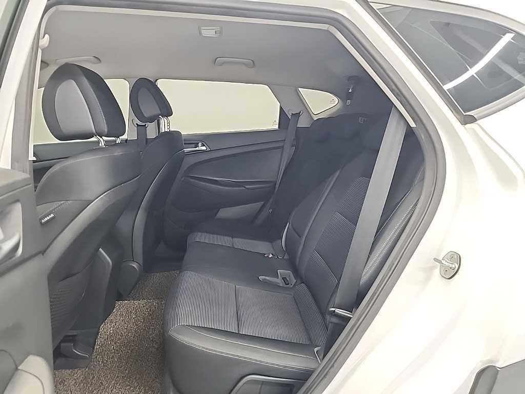 HYUNDAI Tucson - Vista 12