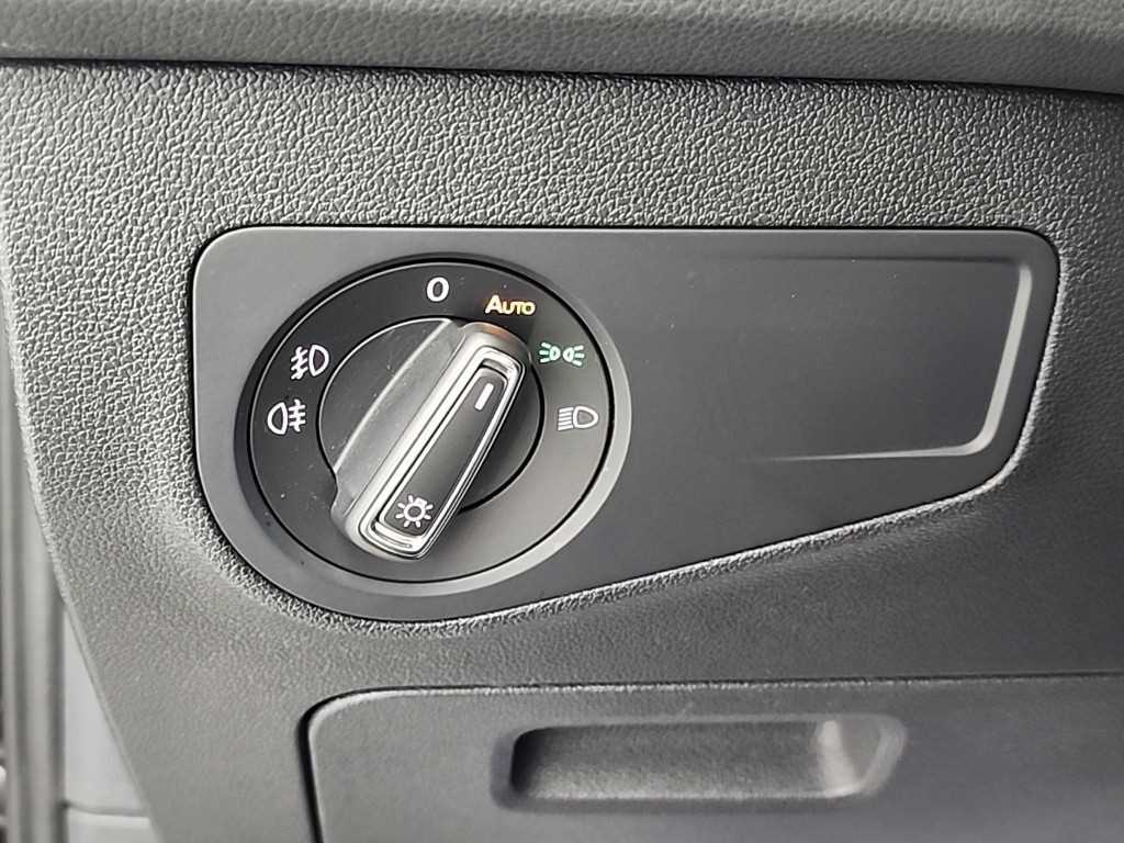 Volkswagen Tiguan 2018 Negro - Importación desde Corea - HF Imports Iquique - Foto 17