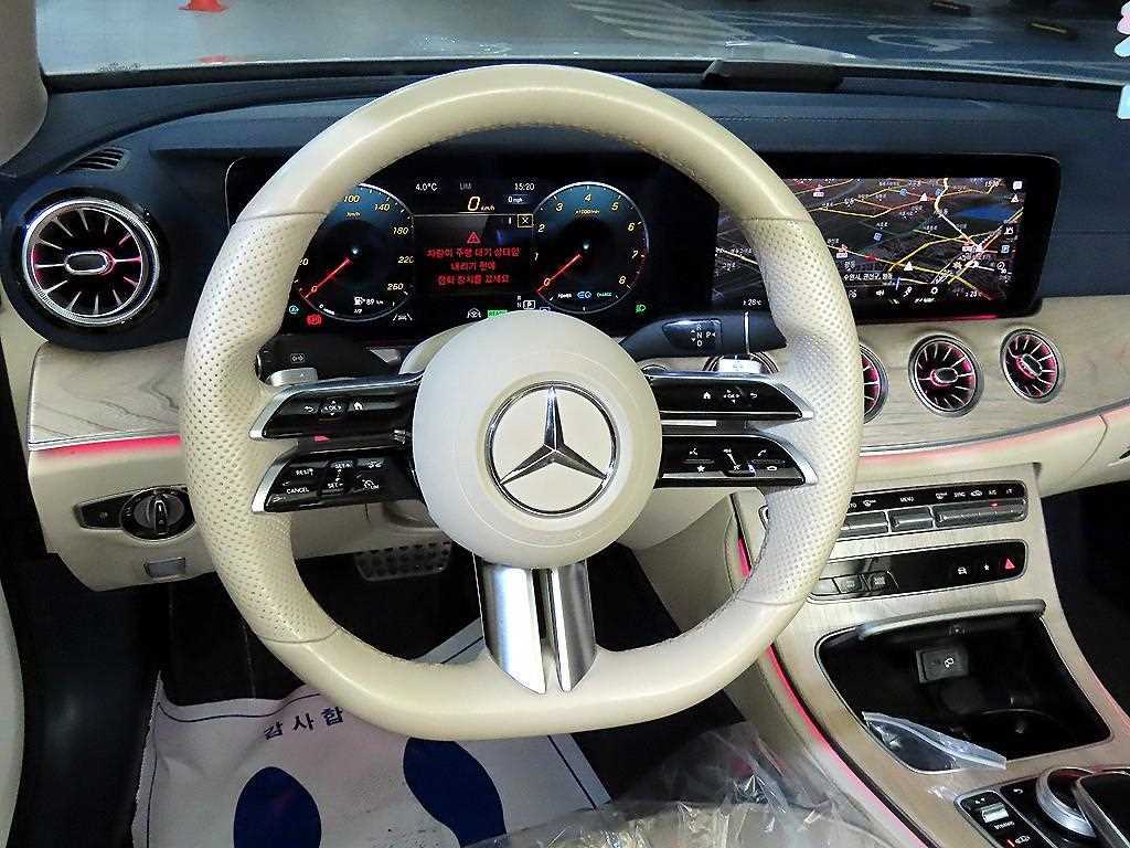 Mercedes Benz E class - Vista 11