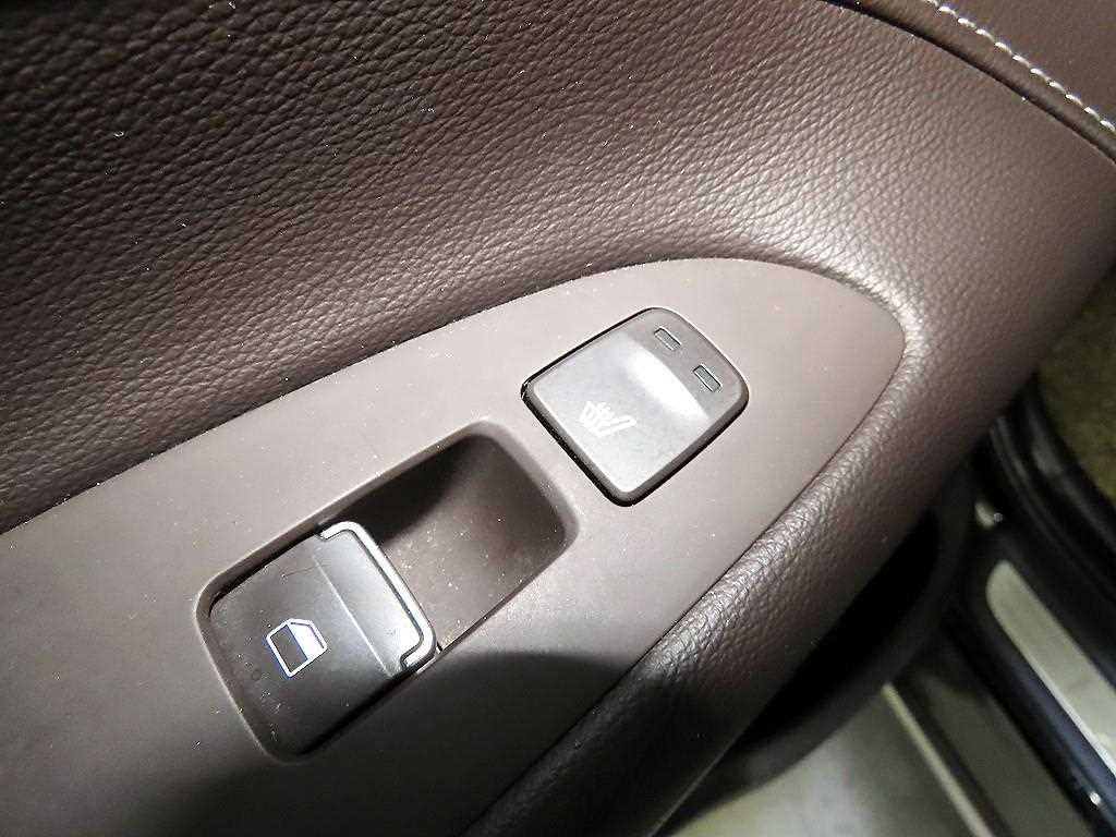 HYUNDAI Grandeur 2019 Negro - Importación desde Corea - HF Imports Iquique - Foto 15