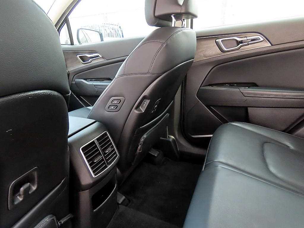 KIA Sportage 2023 Blanco - Importación desde Corea - HF Imports Iquique - Foto 16