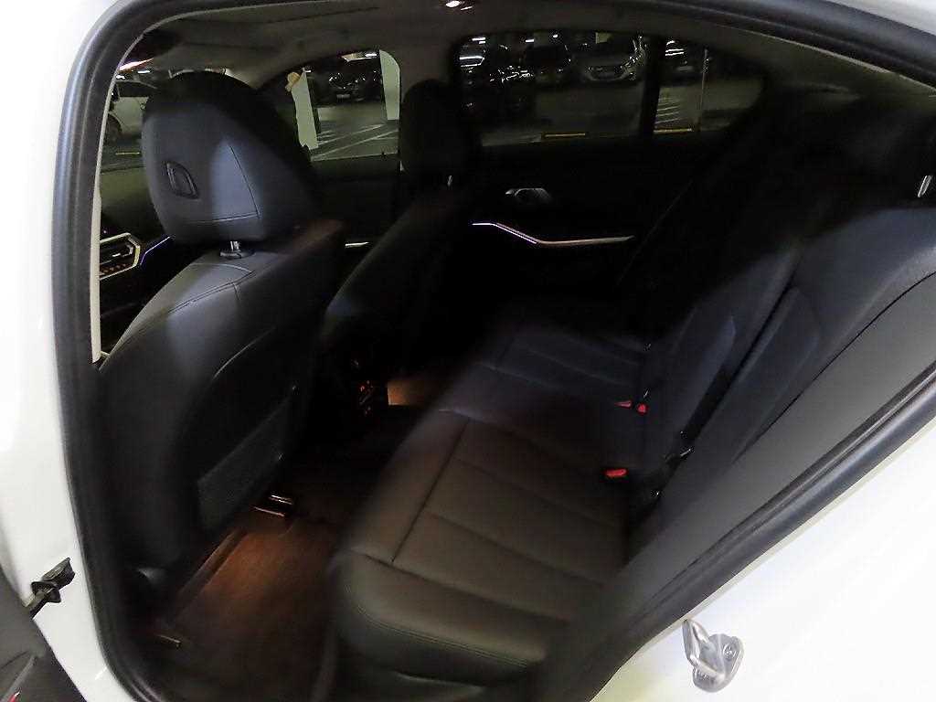 BMW 3 series - Vista 7