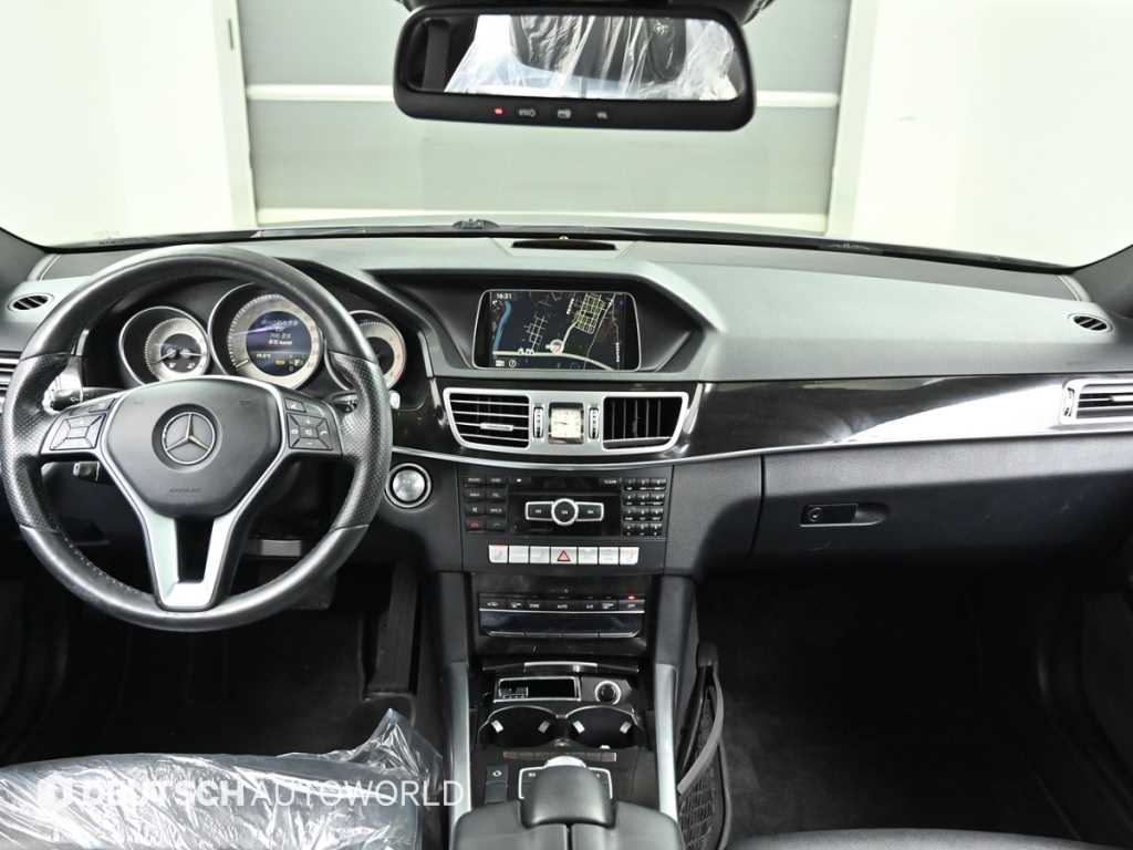 Mercedes Benz E class - Vista 7