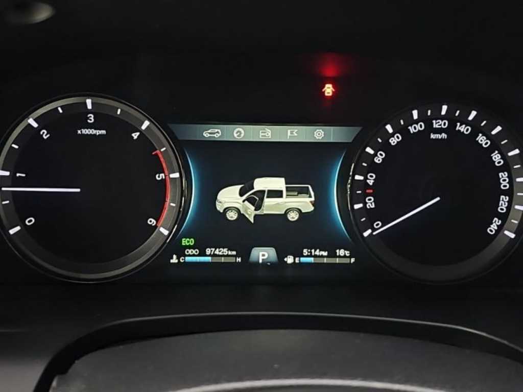 Ssangyong Rexton - Vista 6