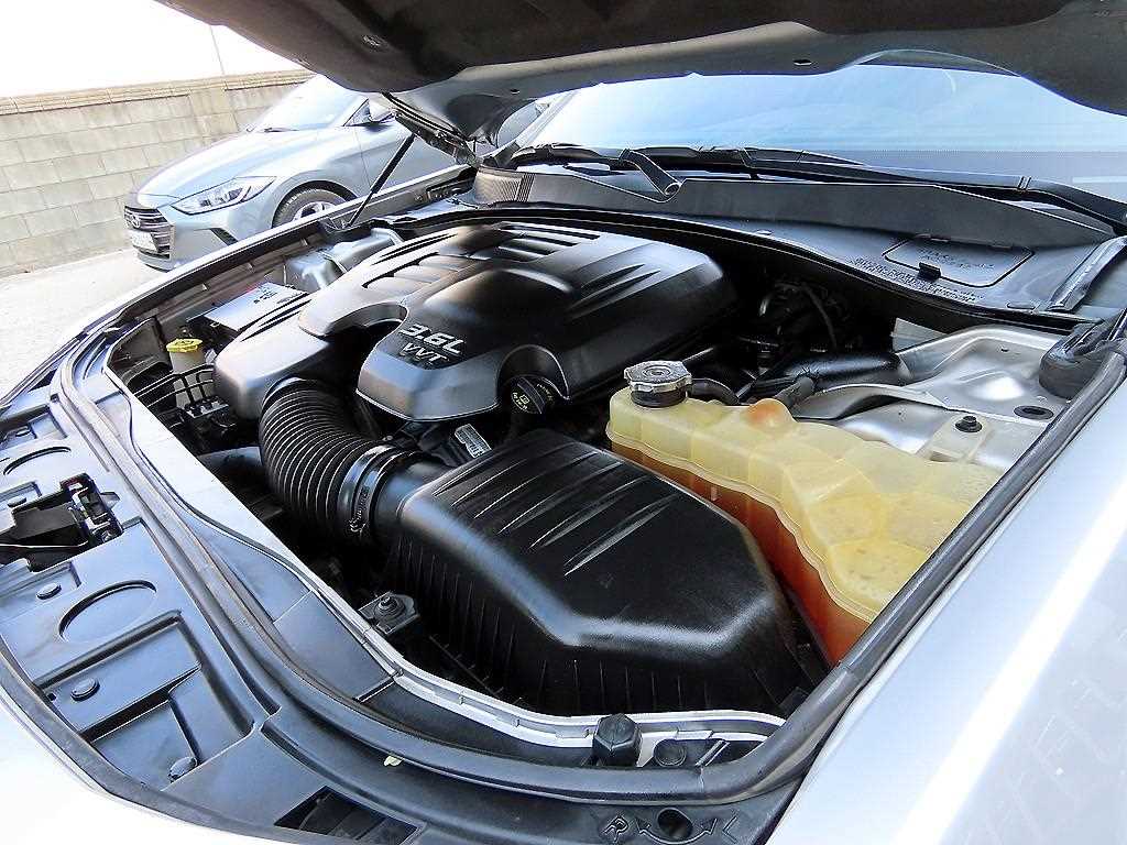 Chrysler 300C 2012 Plateado - Importación desde Corea - HF Imports Iquique - Foto 19