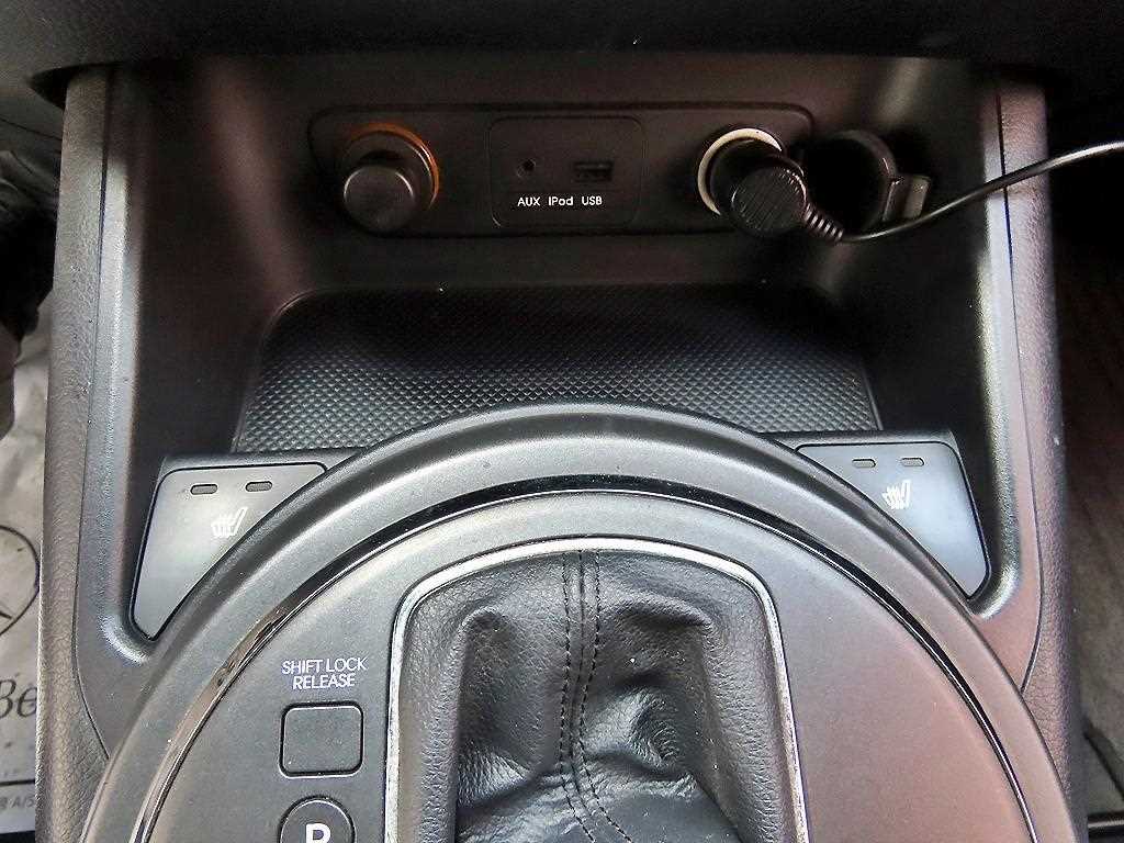 KIA Sportage 2011 Plateado - Importación desde Corea - HF Imports Iquique - Foto 13