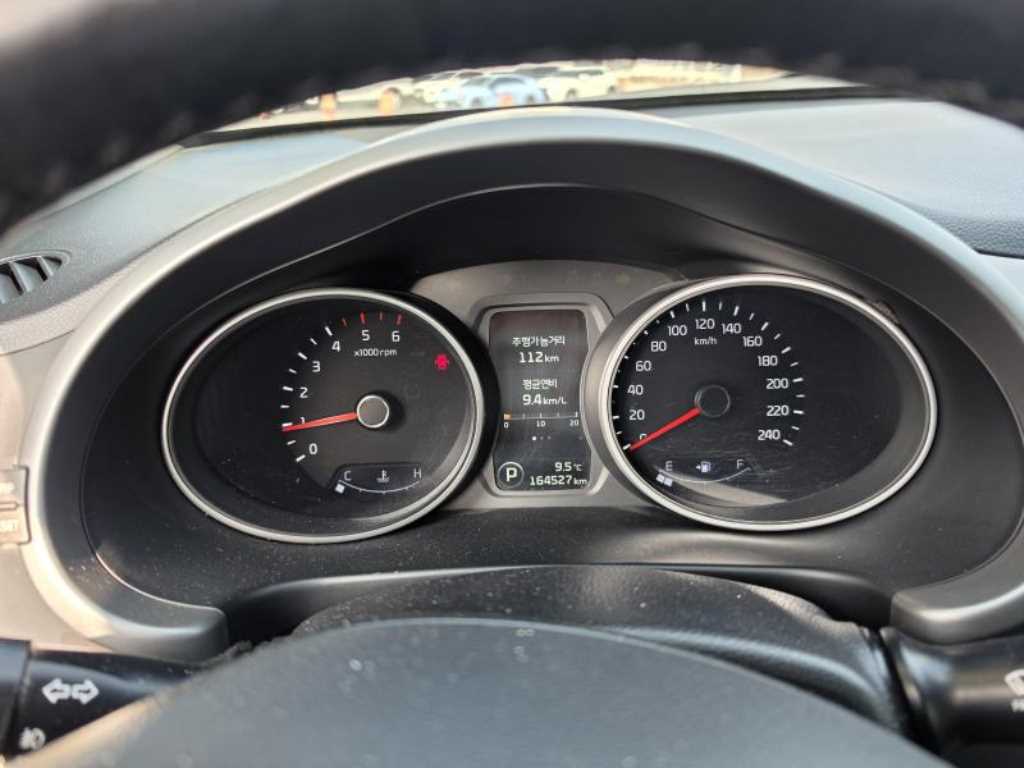 KIA Sportage - Vista 3