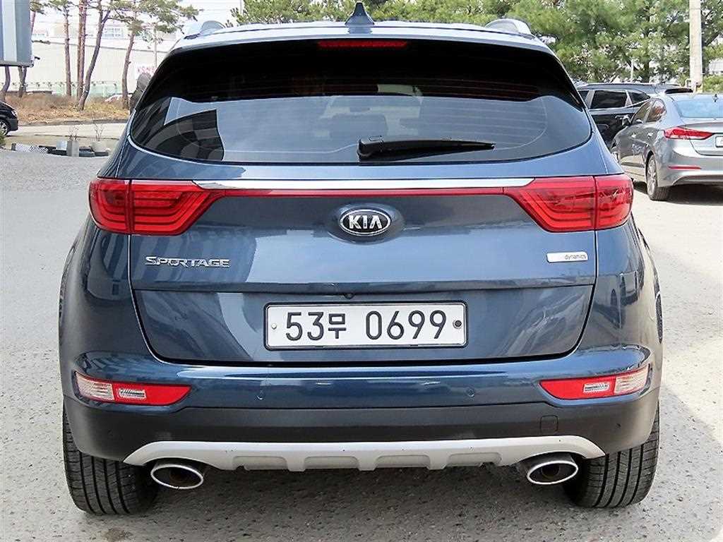 KIA Sportage - Vista 4