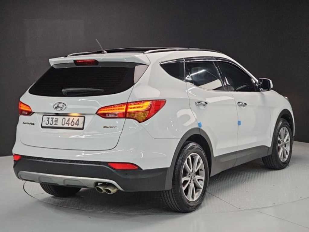 HYUNDAI Santa Fe - Vista 4
