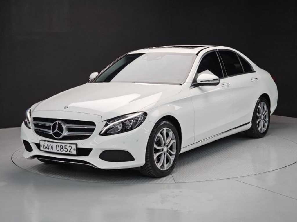 Mercedes Benz C Class - Vista 2