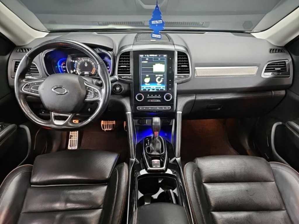 SAMSUNG QM6 - Vista 5