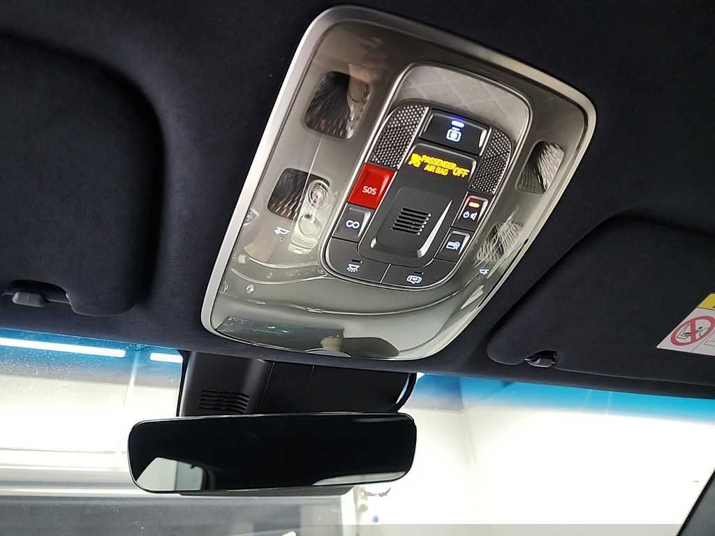 Genesis GV70 2022 Negro - Importación desde Corea - HF Imports Iquique - Foto 16