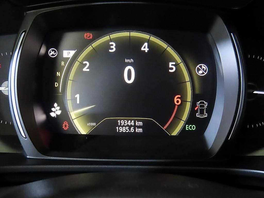 SAMSUNG QM6 - Vista 9