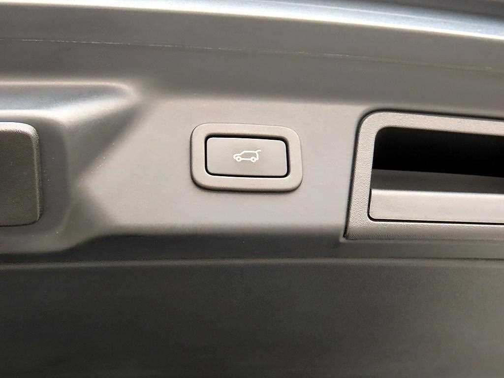 Land Rover Range Rover Bella 2019 Blanco - Importación desde Corea - HF Imports Iquique - Foto 15