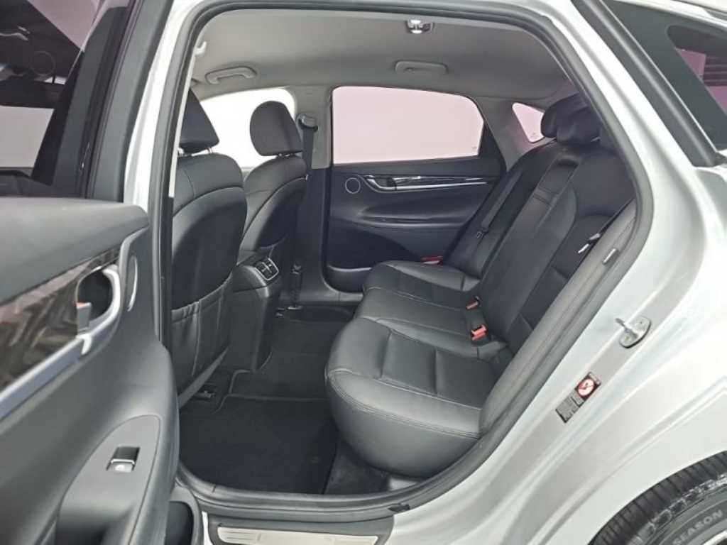 HYUNDAI Grandeur 2017 Plateado - Importación desde Corea - HF Imports Iquique - Foto 15