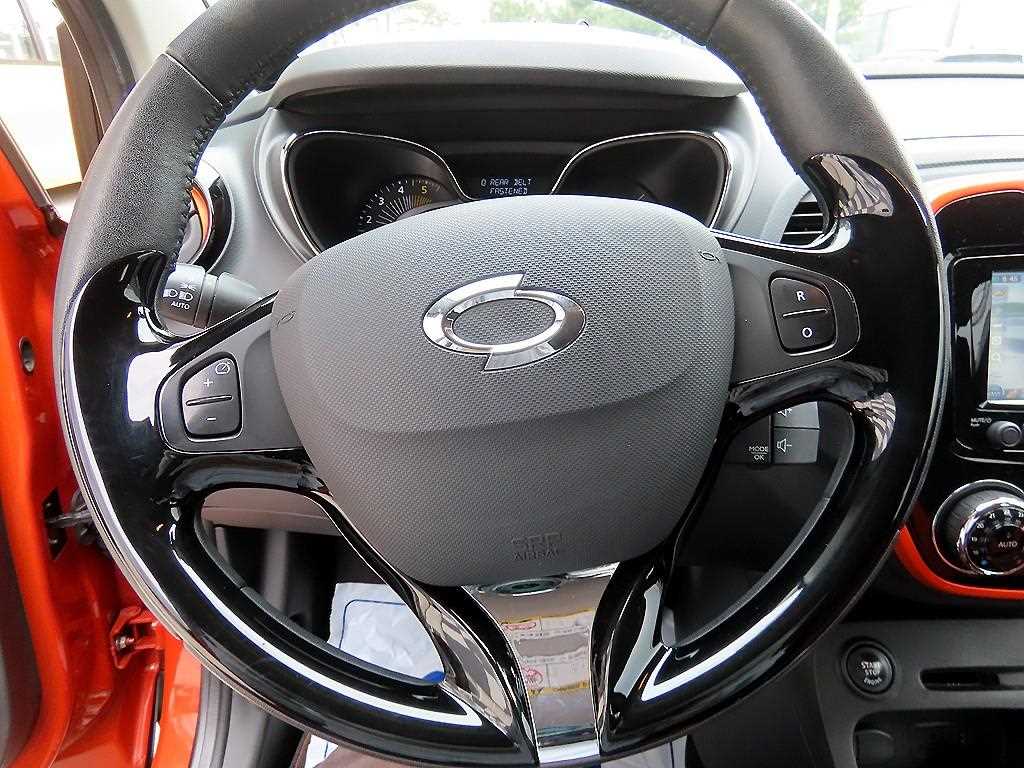 SAMSUNG QM3 - Vista 8